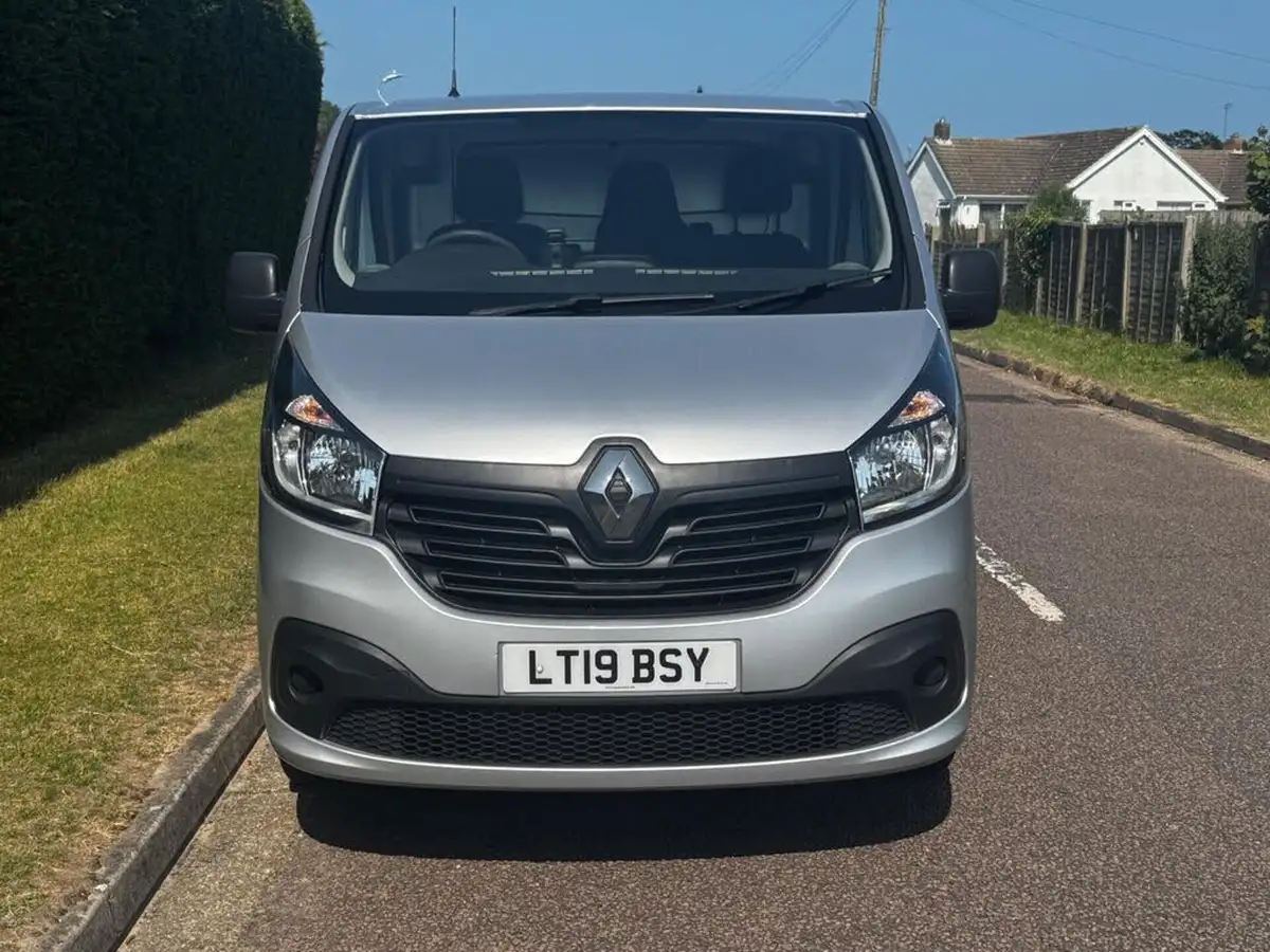 2019-renault-trafic-16dci-sl27-120-business-panel-big-7