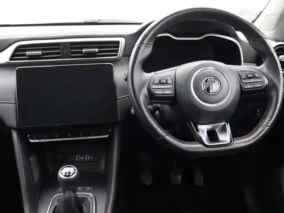 2022-mg-zs-suv-15-vti-tech-exclusive-big-22