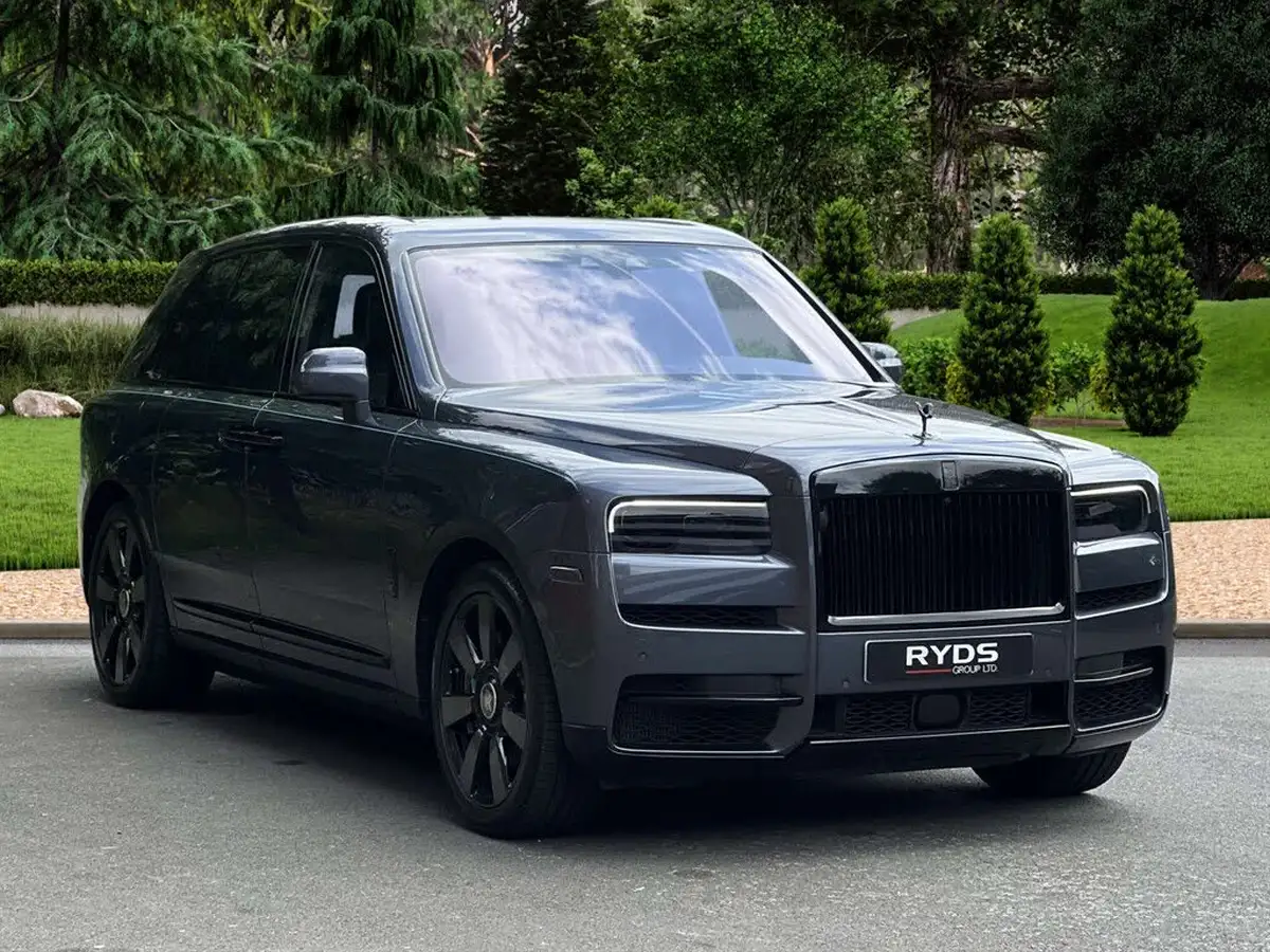 2022-rolls-royce-cullinan-675-big-0