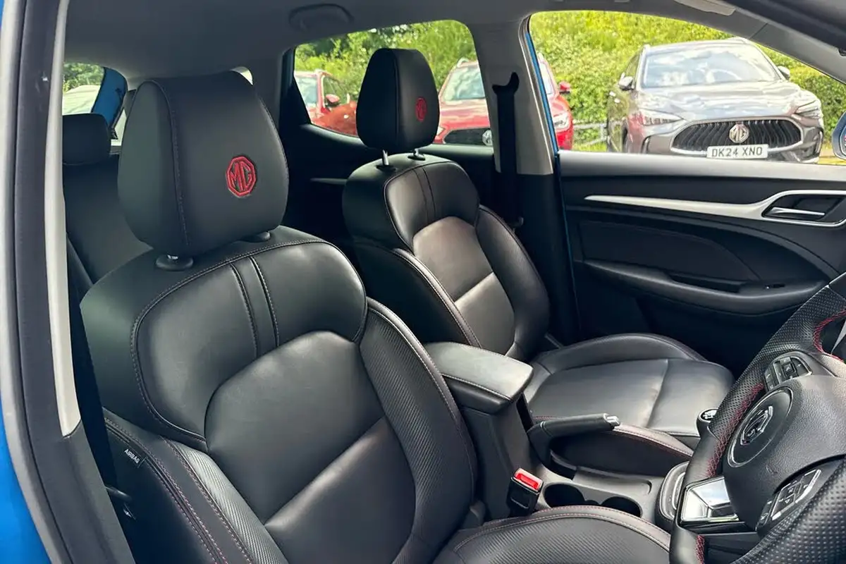 2024-mg-zs-suv-10t-gdi-exclusive-big-19