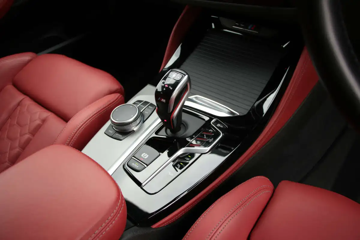 2021-bmw-x4-30-m-competition-sport-big-17