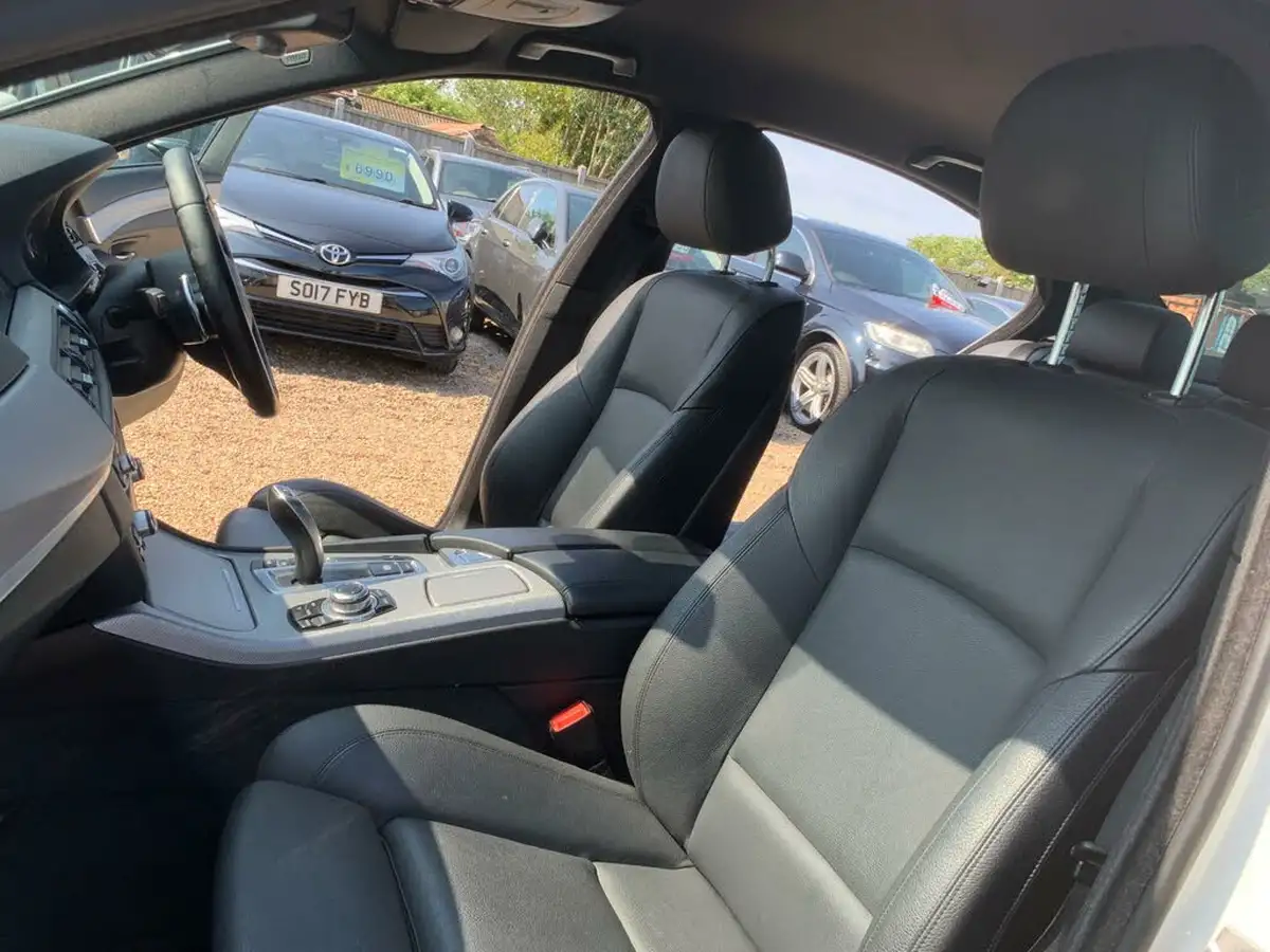 2016-bmw-5-series-20td-520d-m-sport-190bhp-saloon-4d-auto-big-33
