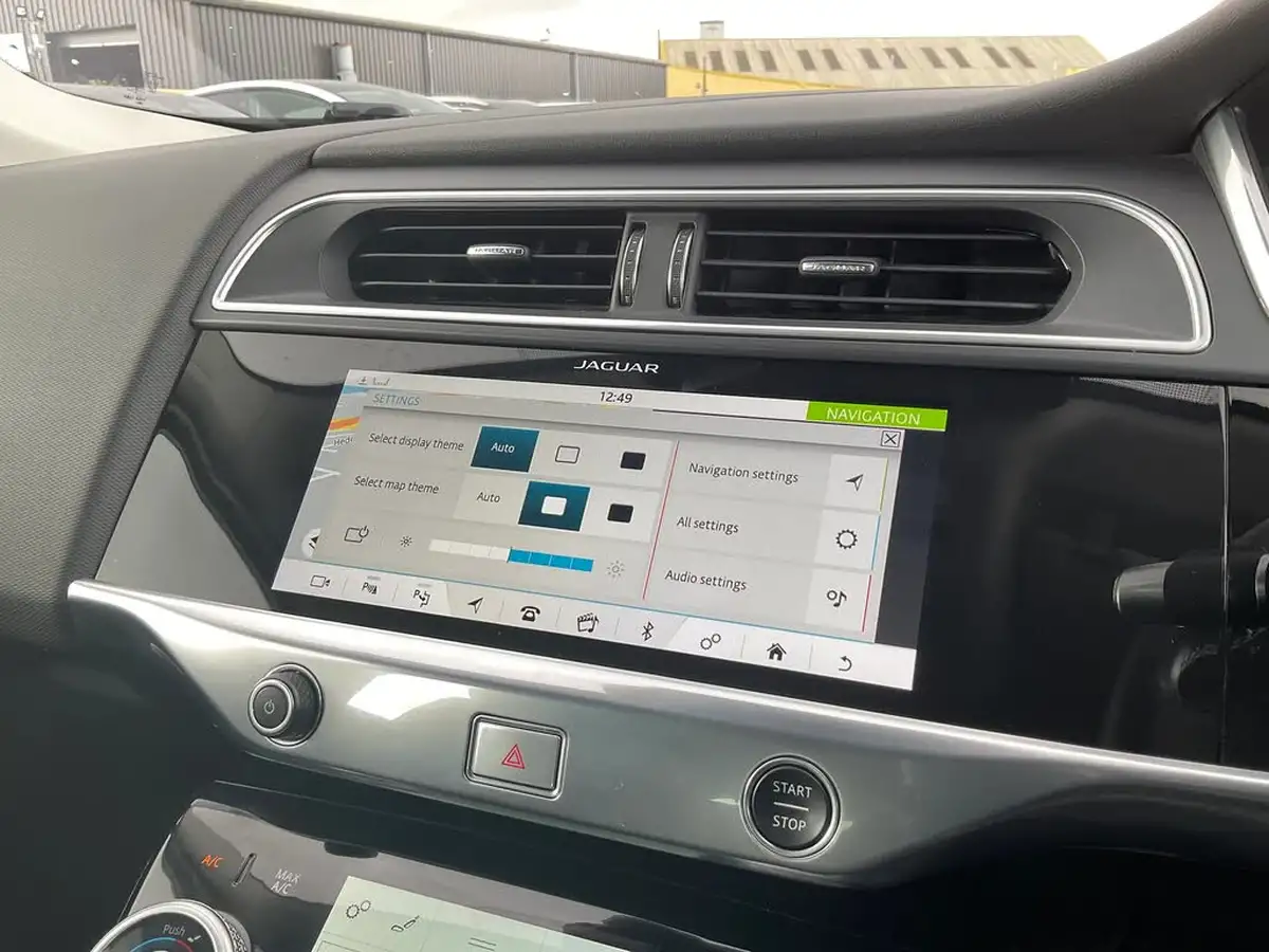 2019-jaguar-i-pace-ev400-hse-big-40