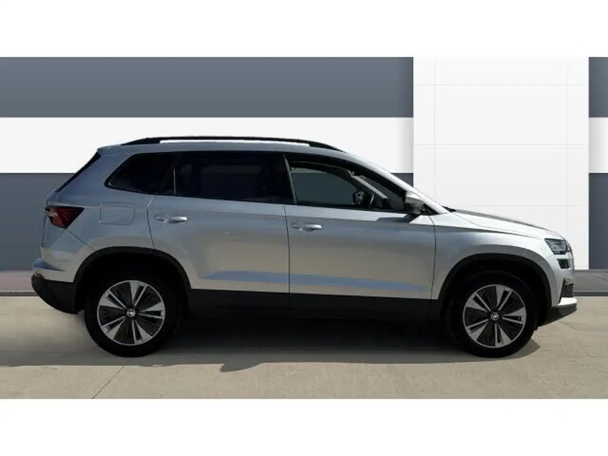 2022-skoda-karoq-10-tsi-se-drive-big-4