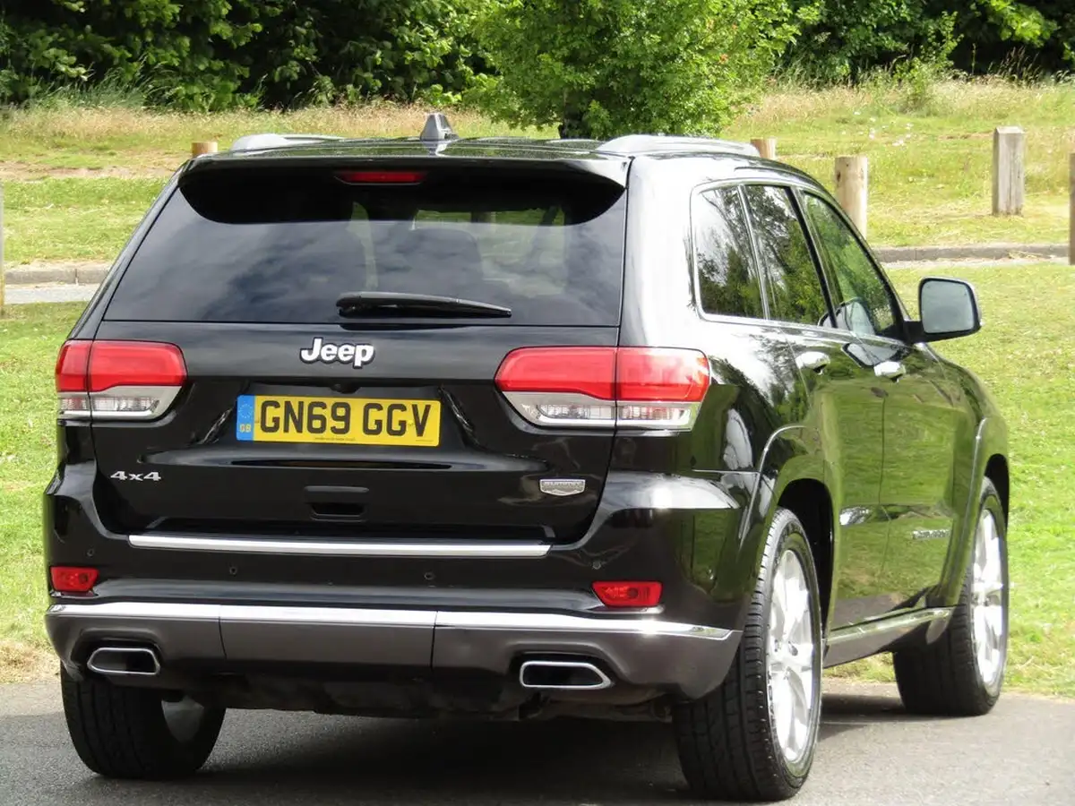 2019-jeep-grand-cherokee-30-multijet-ii-summit-big-25