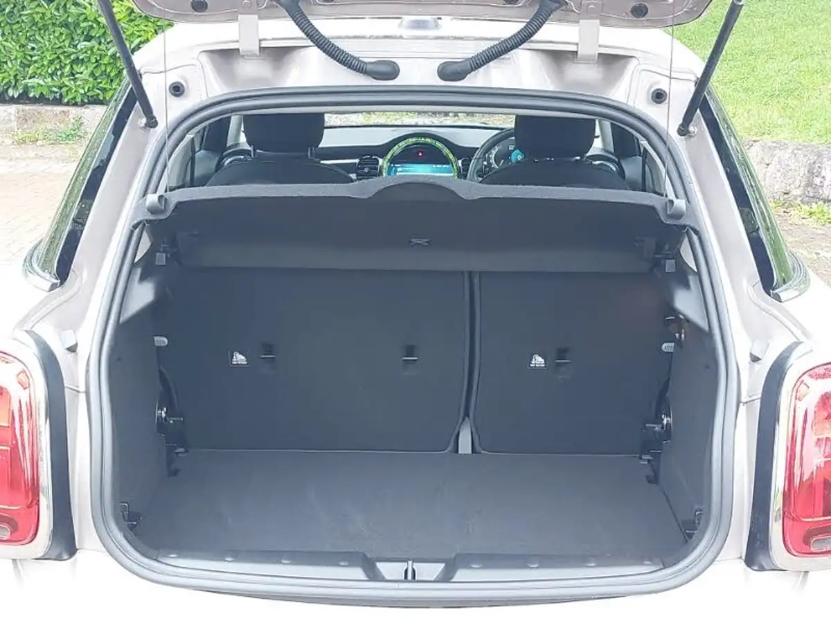 2021-mini-cooper-15-cooper-classic-hatchback-5d-auto-big-7