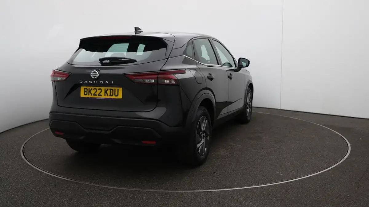 2022-nissan-qashqai-13-dig-t-acenta-premium-140ps-big-45