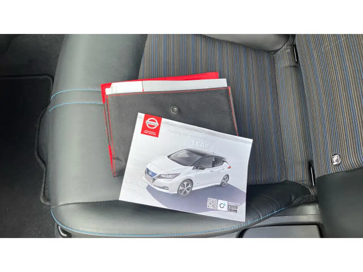 2021-nissan-leaf-e-n-connecta-big-18