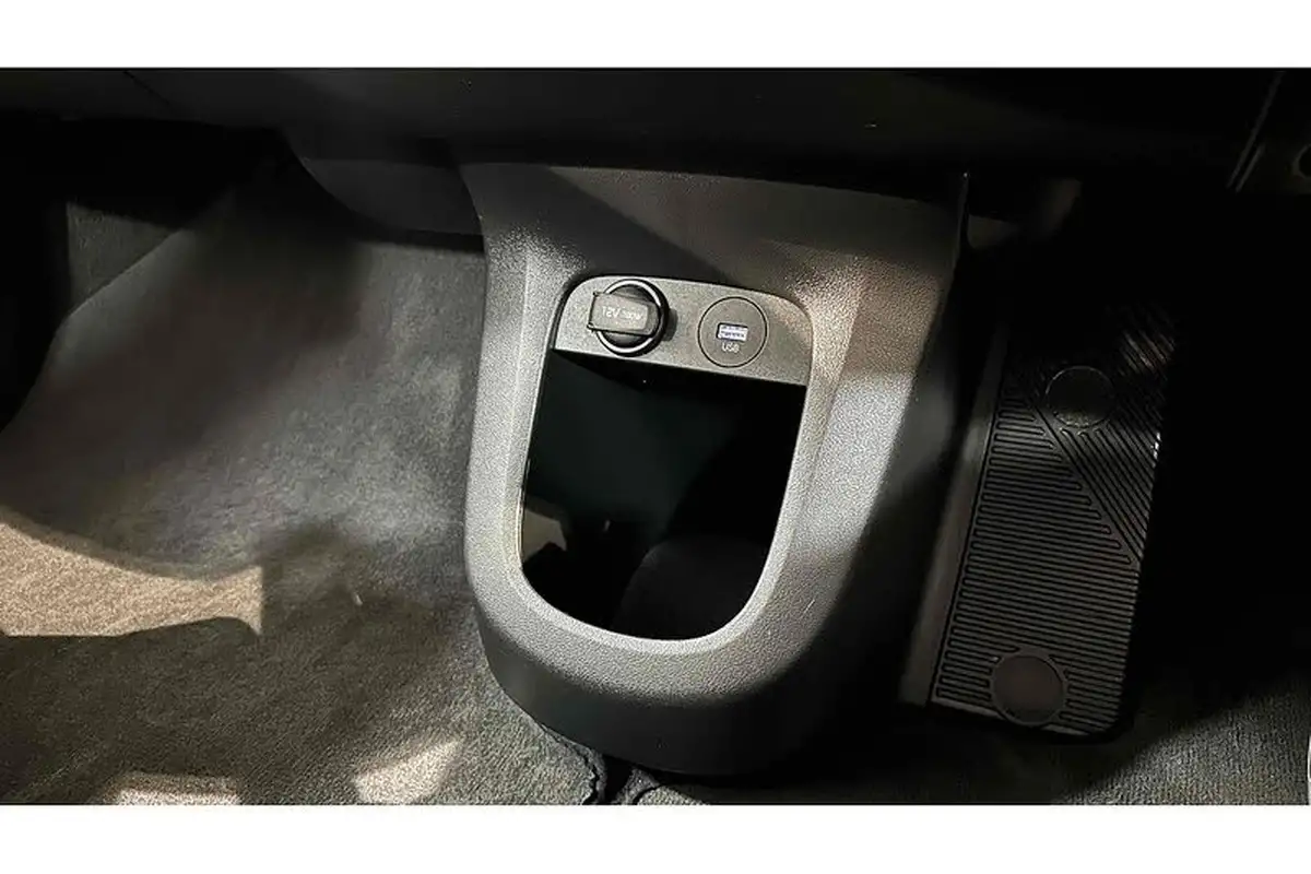 2022-hyundai-ioniq-5-e-premium-217ps-73kwh-rwd-big-44