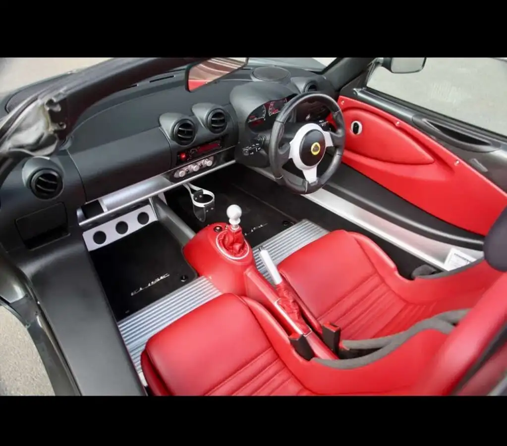 2013-lotus-elise-16-big-9