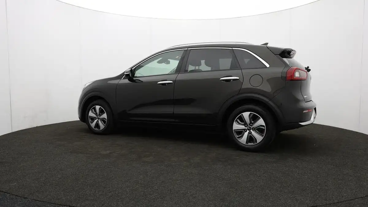 2018-kia-niro-16-gdi-2-adap-big-76