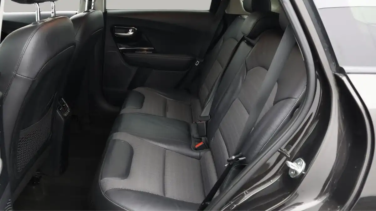 2018-kia-niro-16-gdi-2-adap-big-24