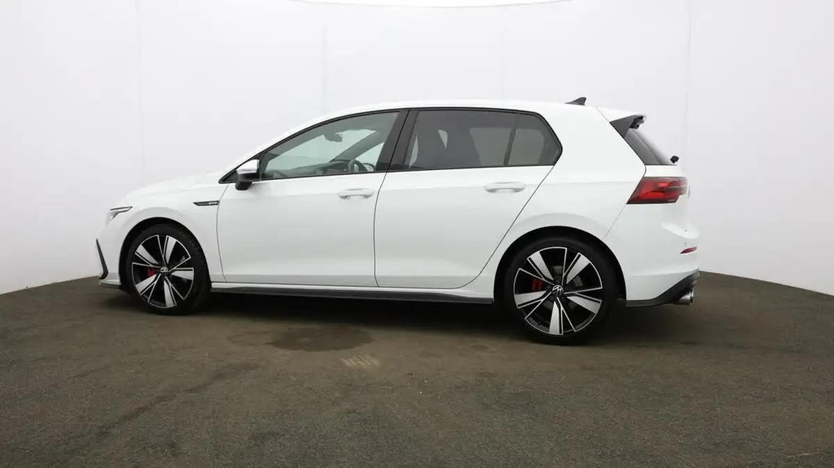 2023-volkswagen-golf-20tdi-gtd-big-59