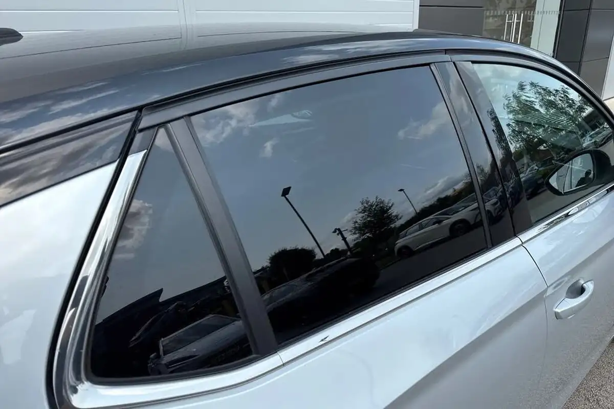 2022-vauxhall-corsa-12-turbo-elite-edition-big-31