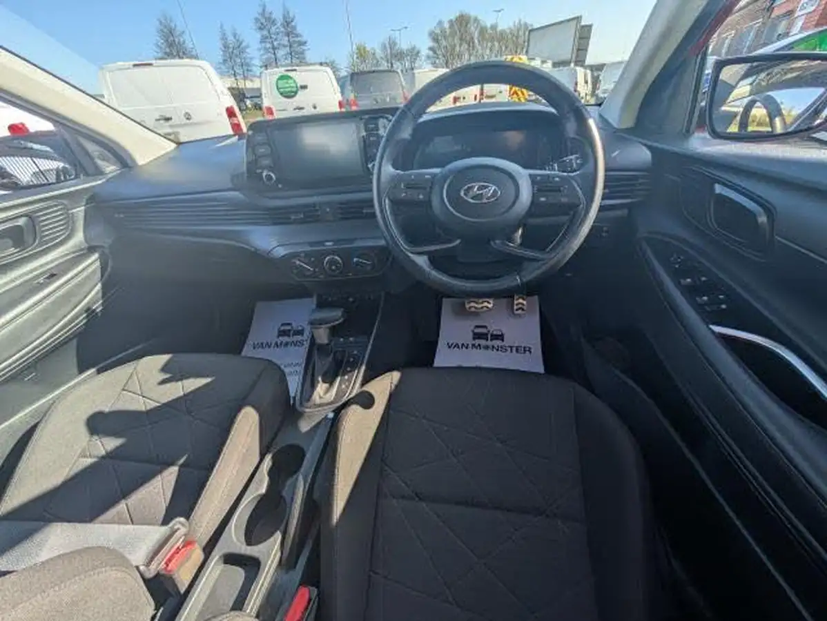 2023-hyundai-bayon-10-t-gdi-se-connect-dct-big-14