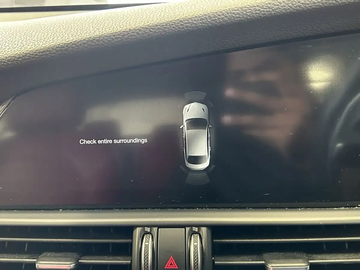 2018-alfa-romeo-giulia-20-veloce-big-44