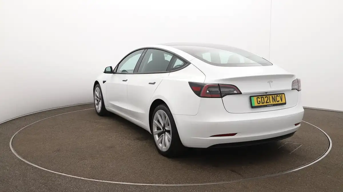 2021-tesla-model-3-e-standard-plus-big-60