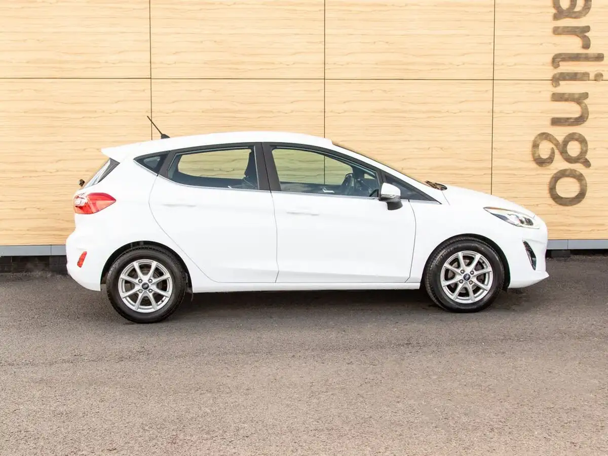 2018-ford-fiesta-10t-zetec-5d-powershift-big-11