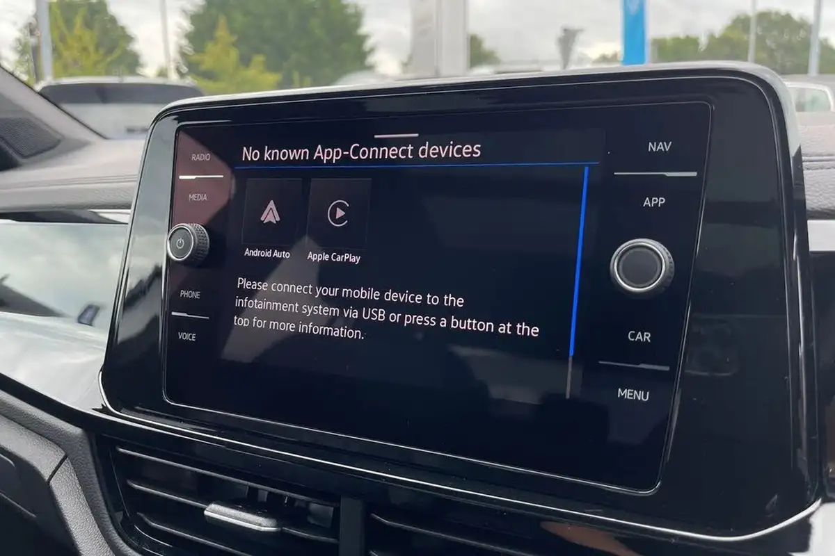 2025-volkswagen-t-roc-20tdi-r-line-4motion-big-49