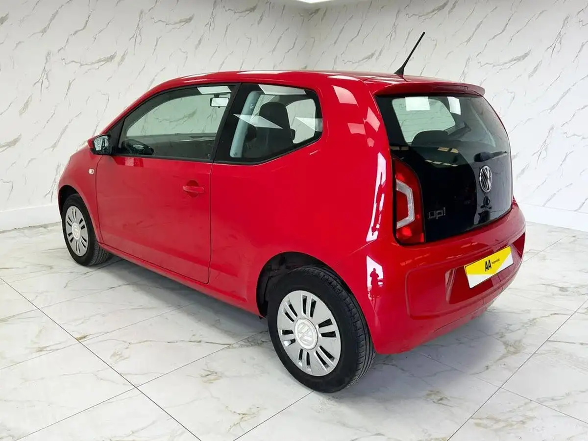2015-volkswagen-up-10-move-up-60ps-3d-big-6