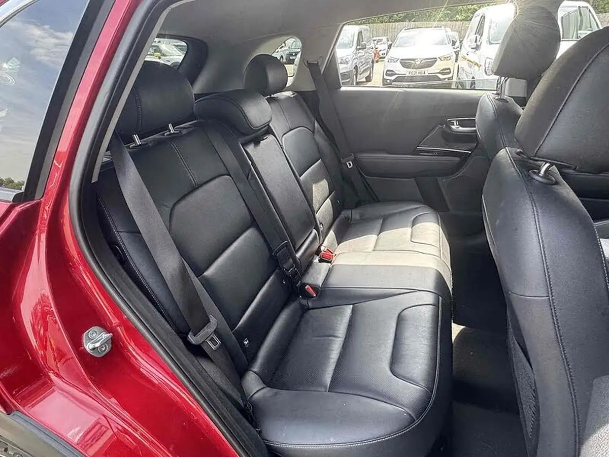 2022-kia-niro-16-gdi-3-156kwh-big-24