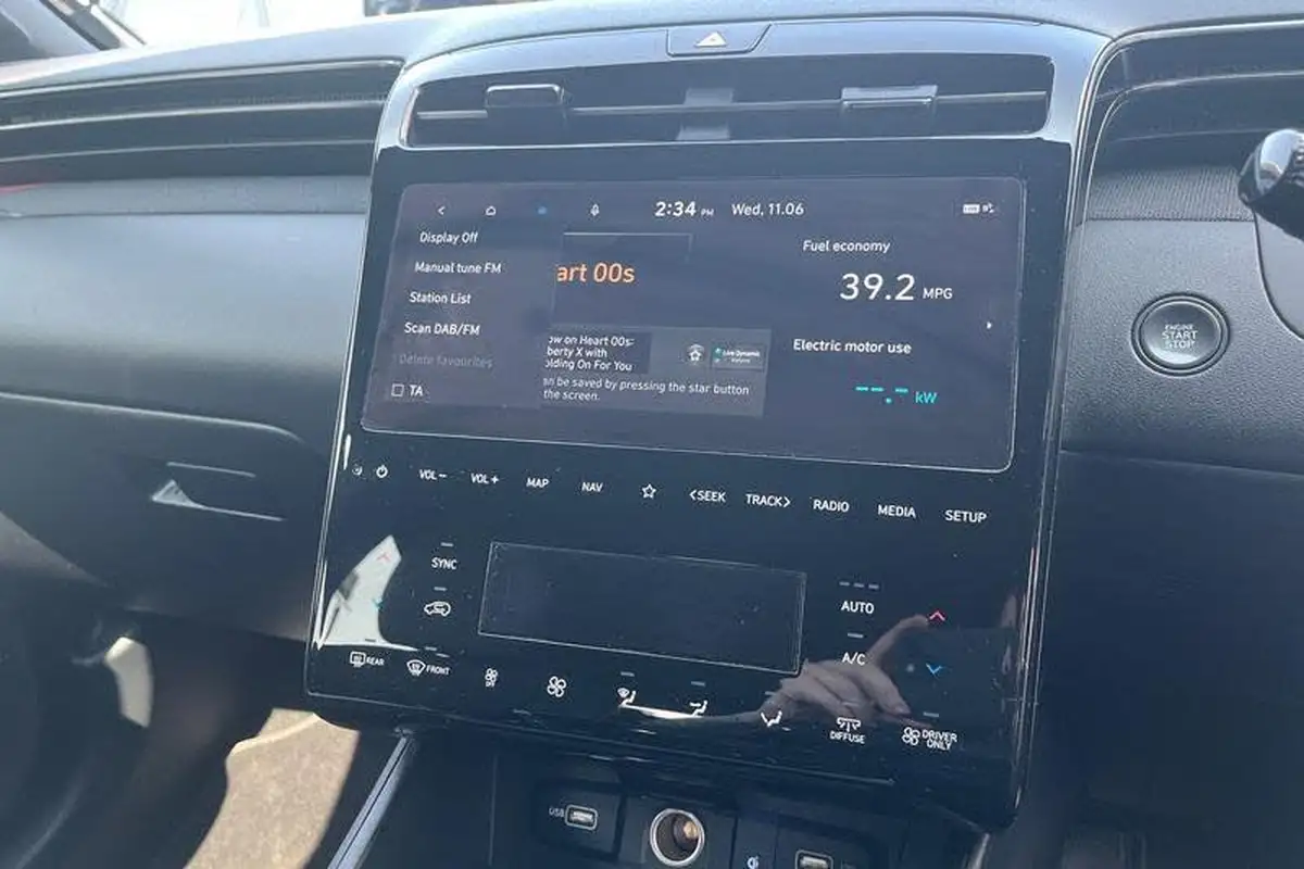 2021-hyundai-tucson-16-t-gdi-n-line-s-230ps-hybrid-auto-big-23