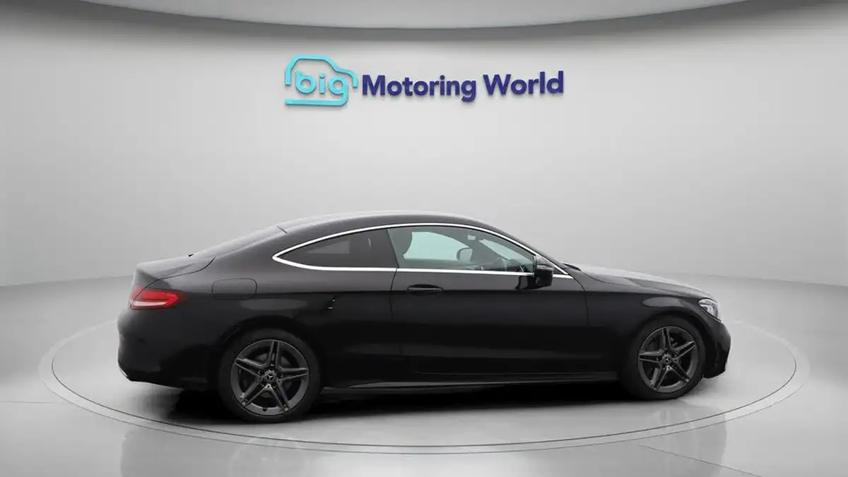 2019-mercedes-benz-c-class-20d-c300d-amg-line-244ps-premium-coupe-2d-big-8