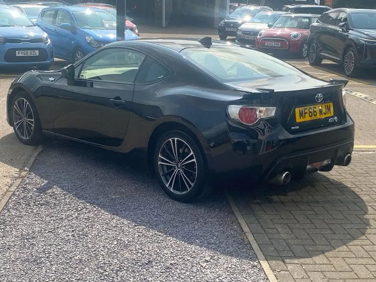 2016-toyota-gt86-20-gt86-3d-big-4