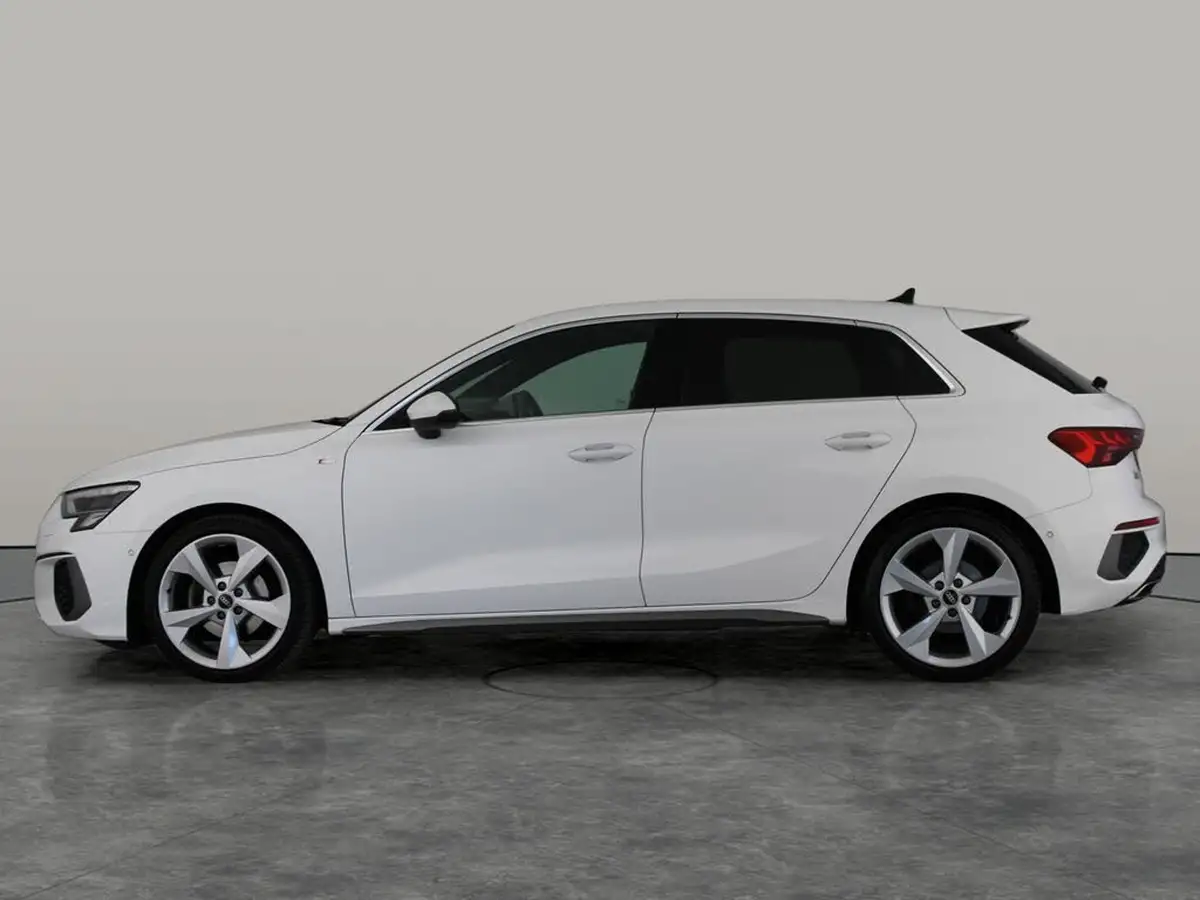 2021-audi-a3-15-35-tfsi-s-line-sportback-5d-tronic-big-9