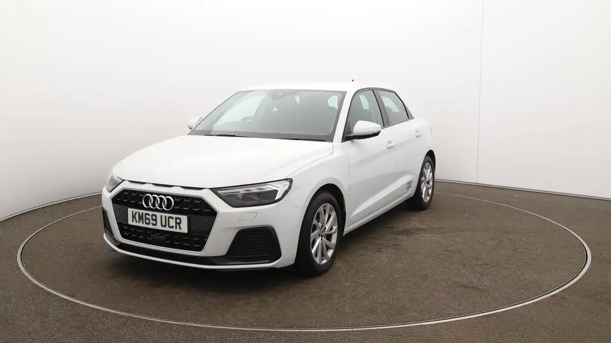 2019-audi-a1-10-30-tfsi-sport-s-tronic-big-36
