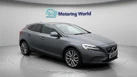 2019-volvo-v40-15-t3-inscription-small-1