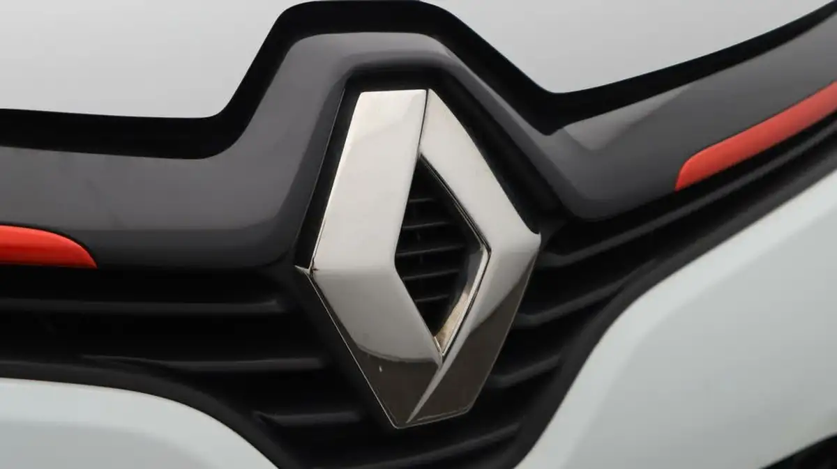 2018-renault-clio-12-dynamique-nav-big-20