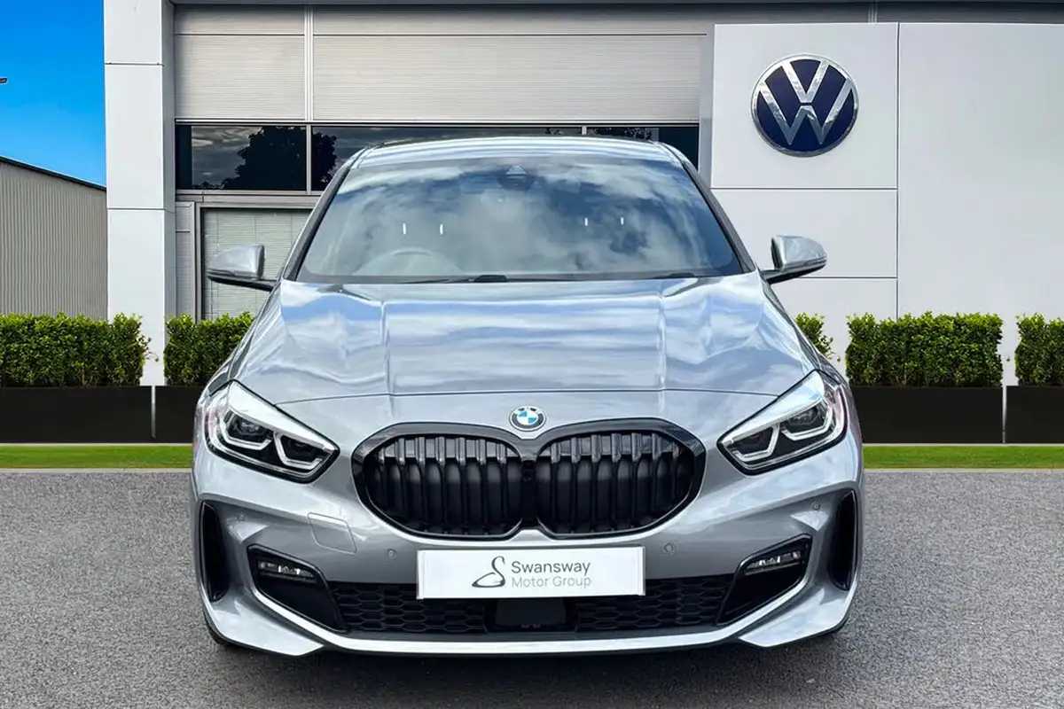 2024-bmw-1-series-15-118i-m-sport-lcp-dct-big-4