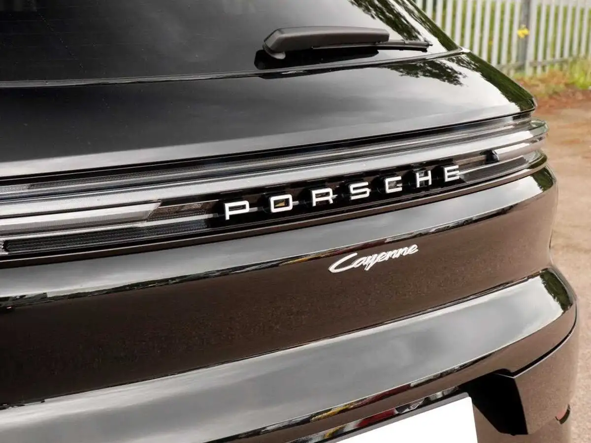 2024-porsche-cayenne-30-v6-353ps-station-wagon-big-30