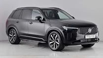 2025 Volvo XC90 2.0 T8 Plus