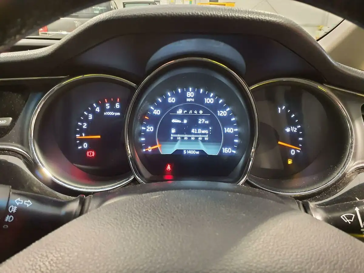 2017-kia-ceed-16crdi-3-hatchback-big-43
