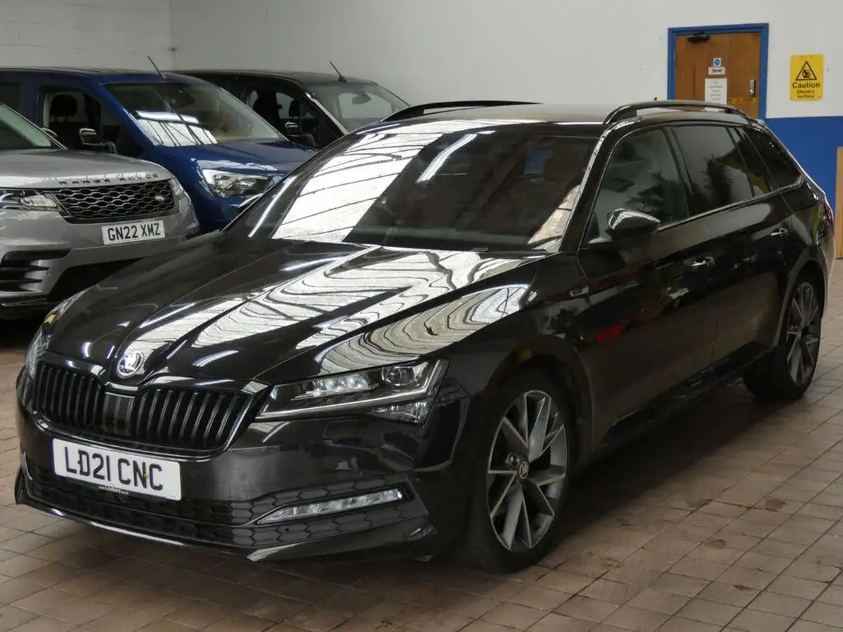 2021-skoda-superb-15-tsi-sportline-plus-estate-big-8