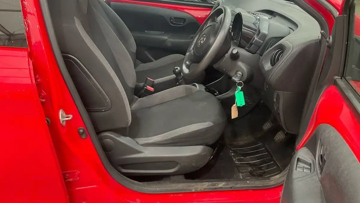 2019-toyota-aygo-10-vvt-i-x-5d-big-4