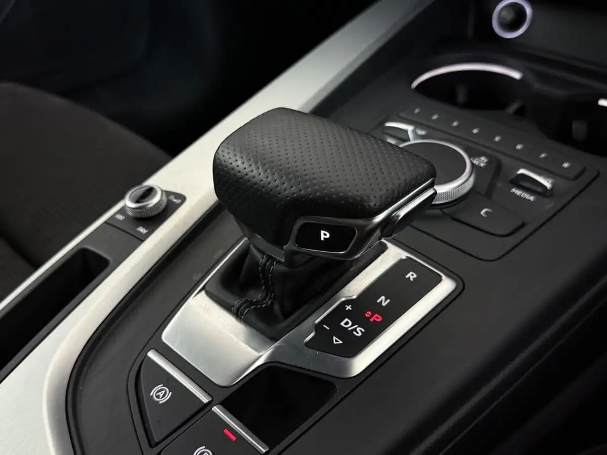 2018-audi-a5-20-tfsi-s-line-252ps-quattro-coupe-2d-tronic-big-36