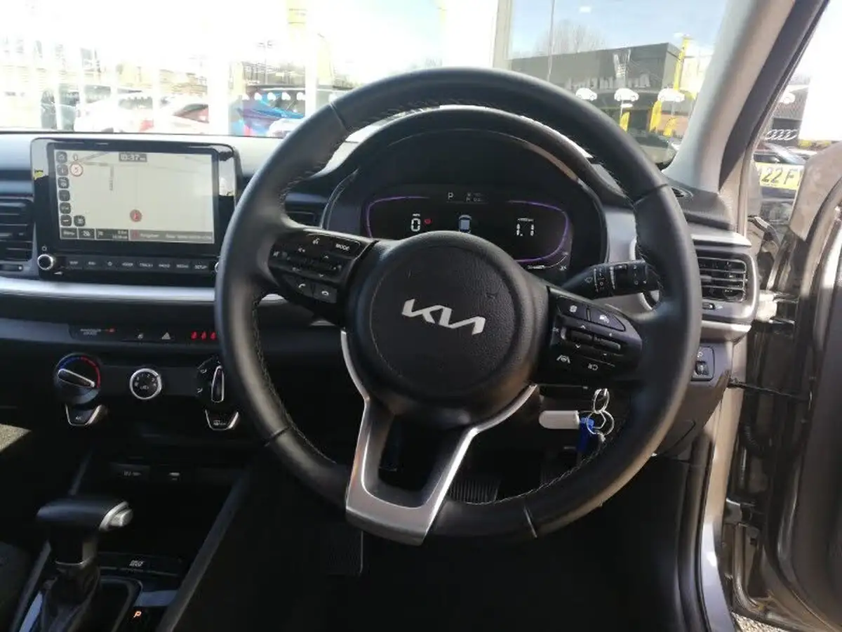 2025-kia-stonic-10-t-gdi-2-dct-big-6