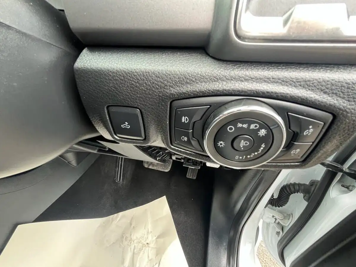 2021-ford-ranger-20-ecoblue-limited-170pseu6dt-auto-big-26