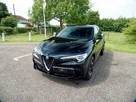 2018-alfa-romeo-stelvio-29-biturbo-quadrifoglio-small-16