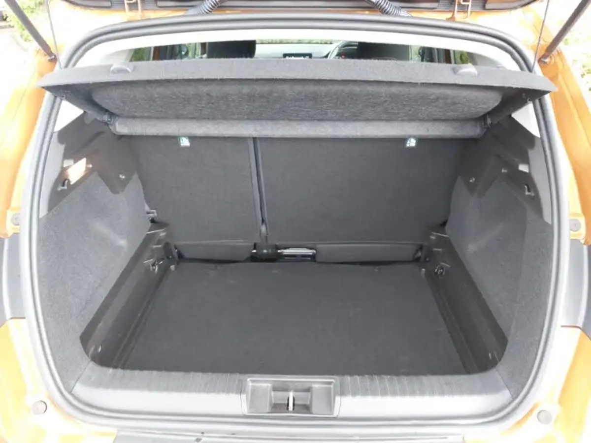 2021-renault-captur-13-tce-iconic-140ps-big-7