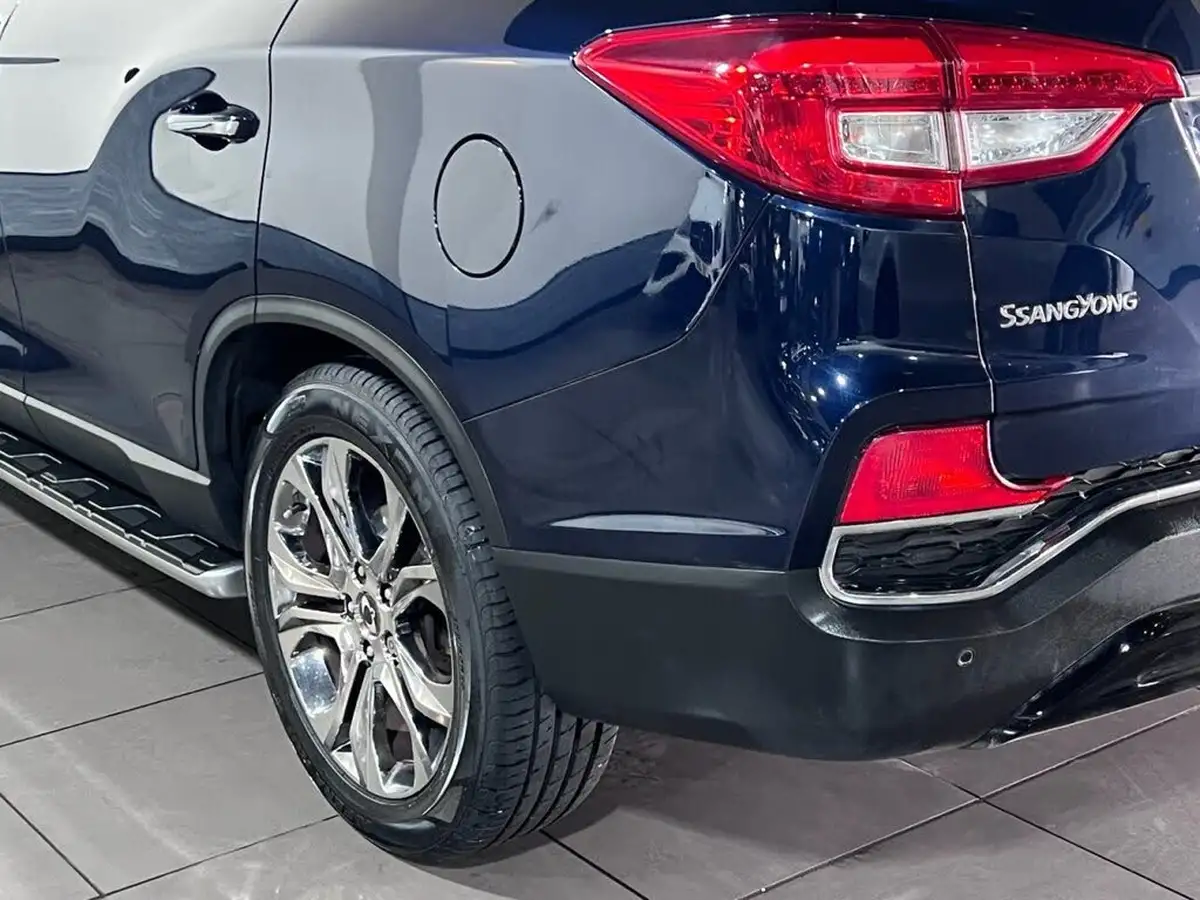 2018-kgm-ssangyong-rexton-22td-ultimate-big-37