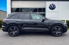 2025-volkswagen-touareg-30tdi-black-edition-286ps-small-2