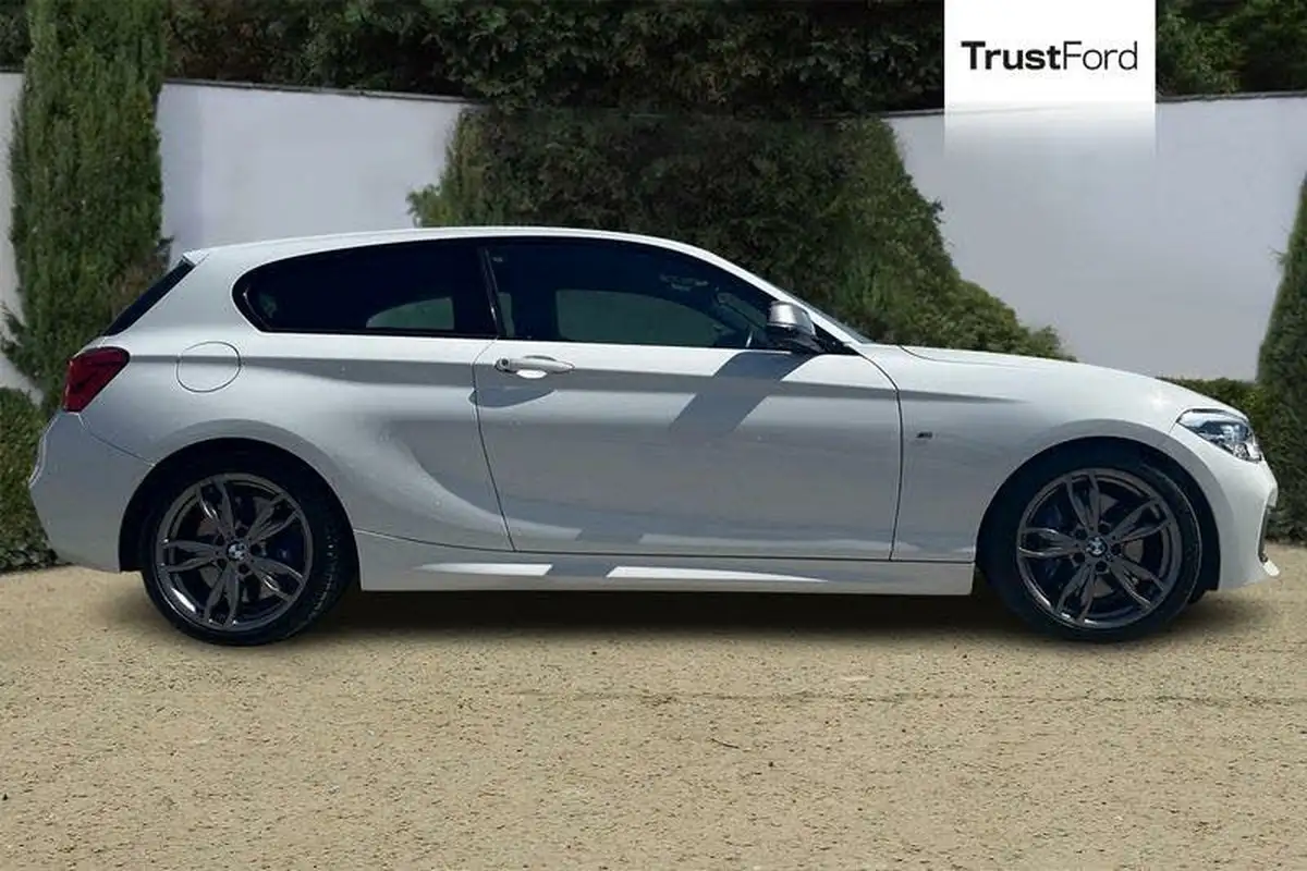 2016-bmw-1-series-30-m140i-3d-2998cc-sport-auto-big-2