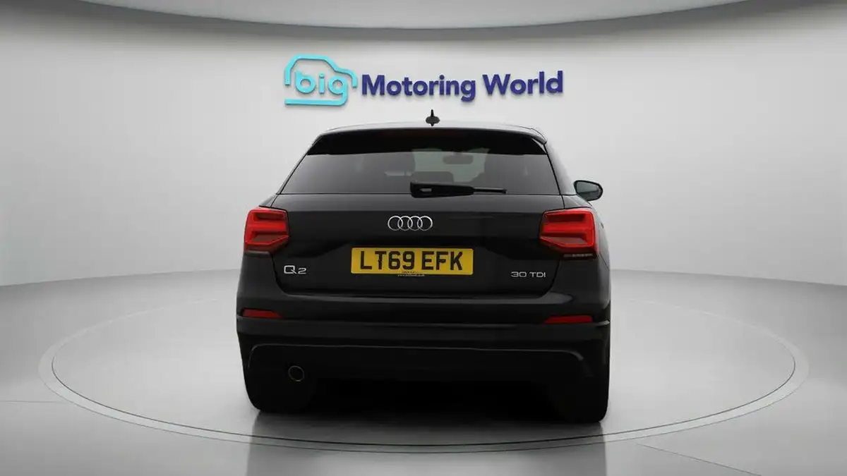 2019-audi-q2-16-30-tdi-black-edition-big-6