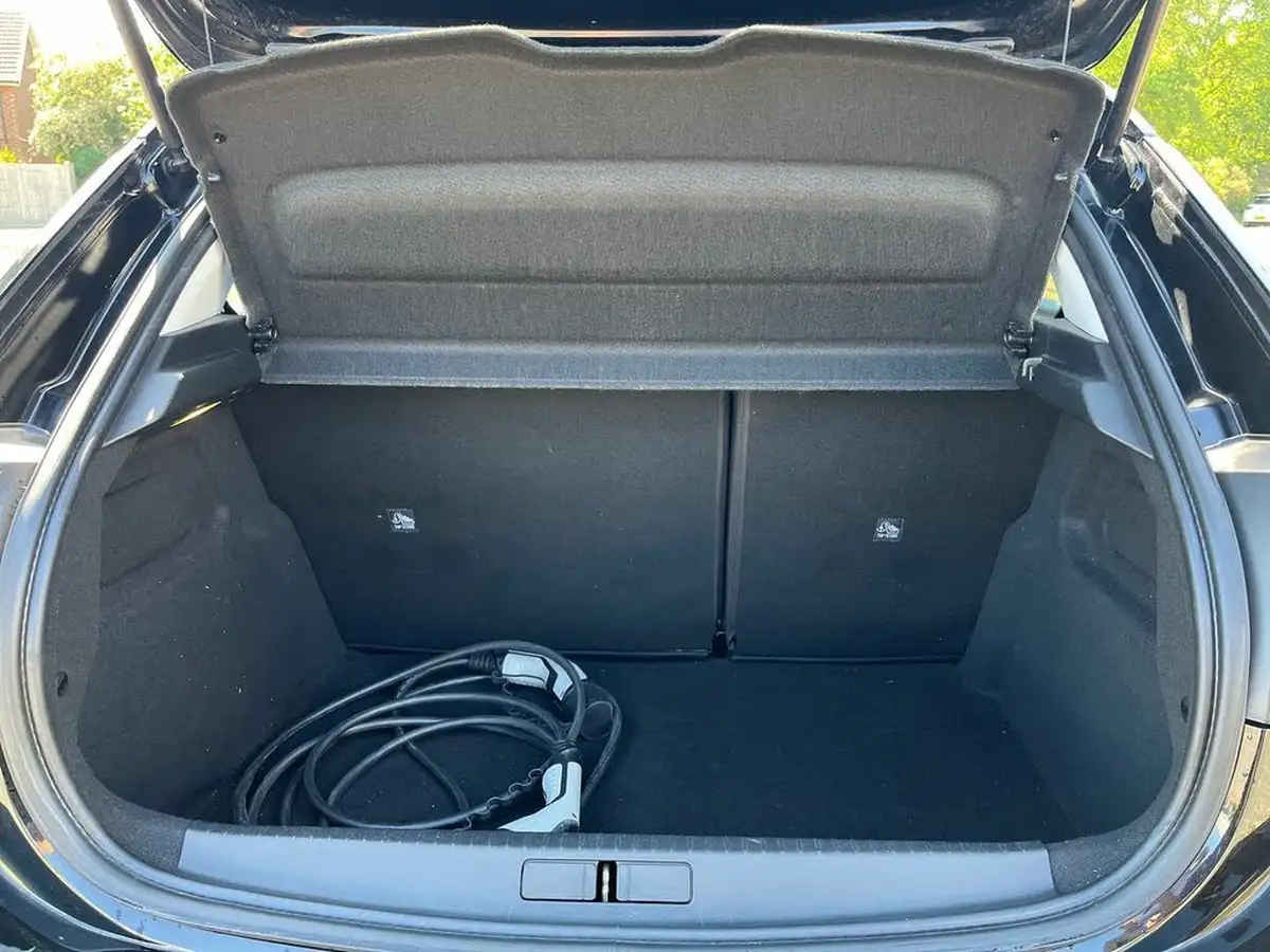 2021-vauxhall-corsa-e-elite-nav-big-11
