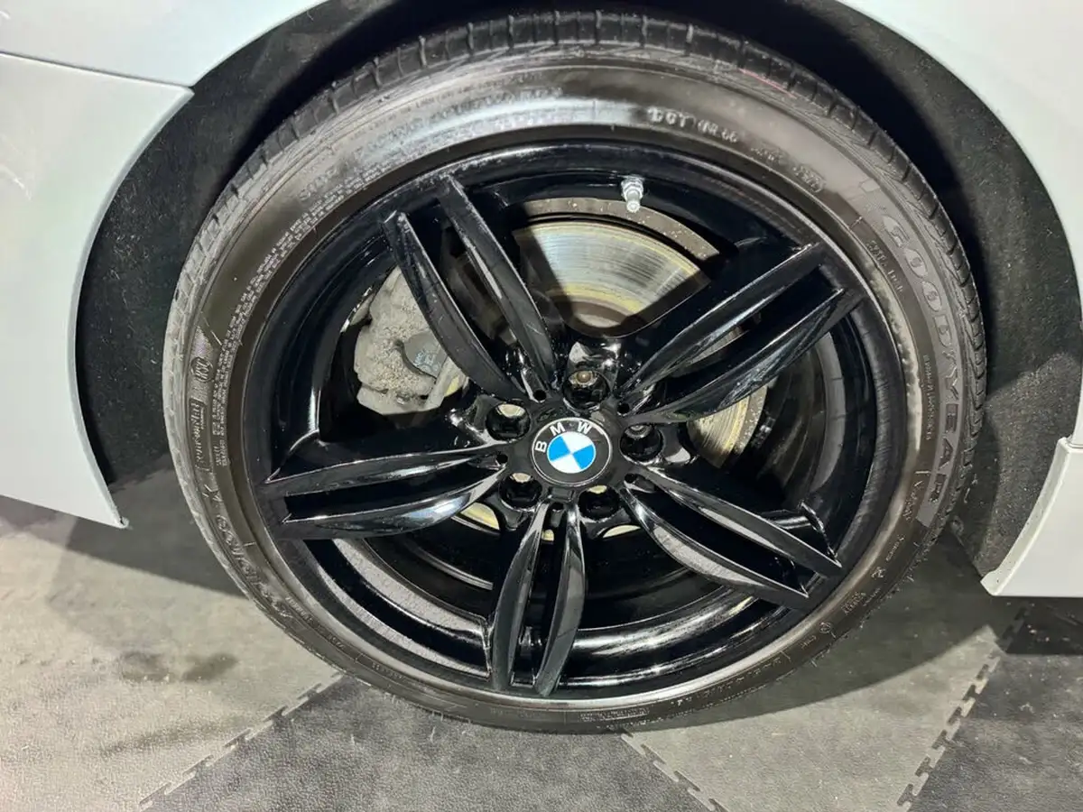 2014-bmw-5-series-30td-530d-m-sport-258bhp-touring-5d-auto-big-28