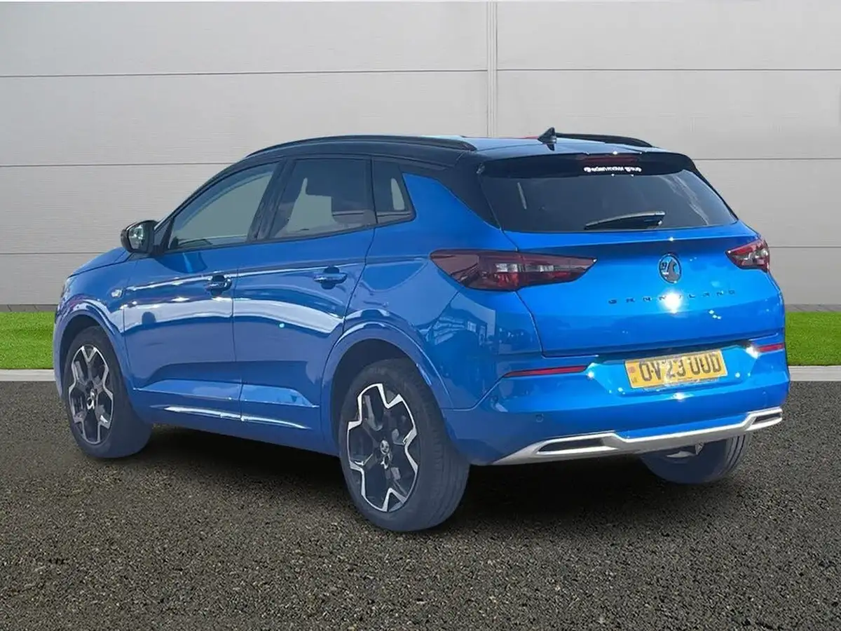2023-vauxhall-grandland-12-ultimate-130ps-auto-big-4